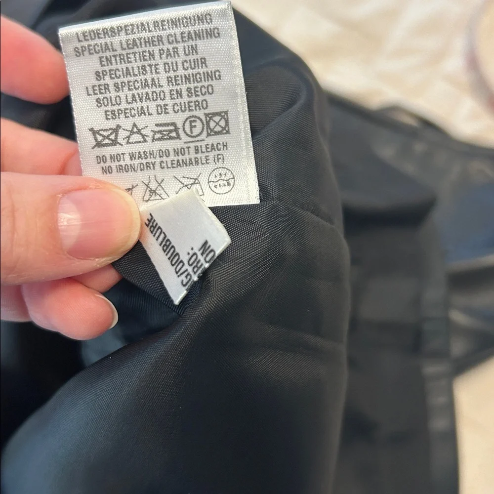 ESCADA 100% Lamb Nappa Leather Skirt – Size 34 (Approx. US 2/4) - Picture 7 of 7